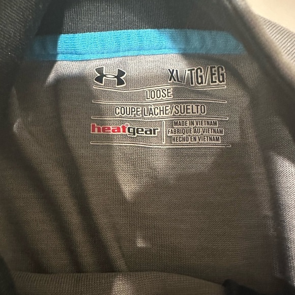Under Armour Gray Long Sleeve Quarter-Zip Pullover Size XL - Picture 2 of 3